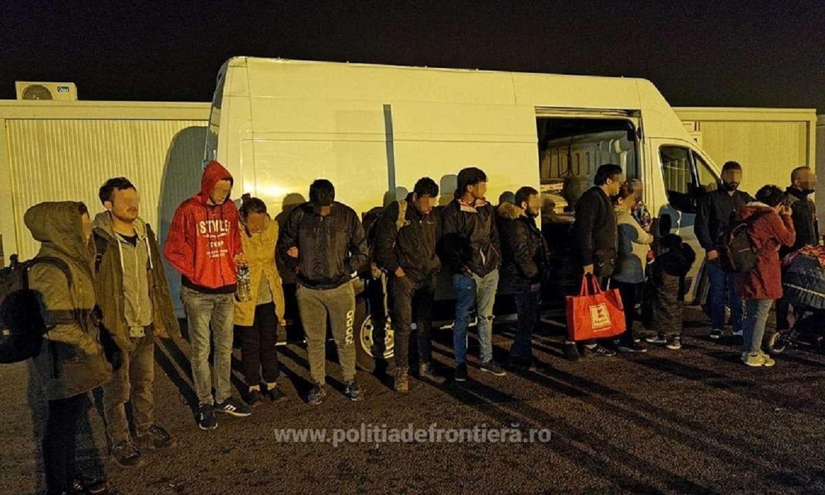 Imigranți din Irak, Siria și Afganistan Imigranți prinși la punctul de frontieră Nădlac