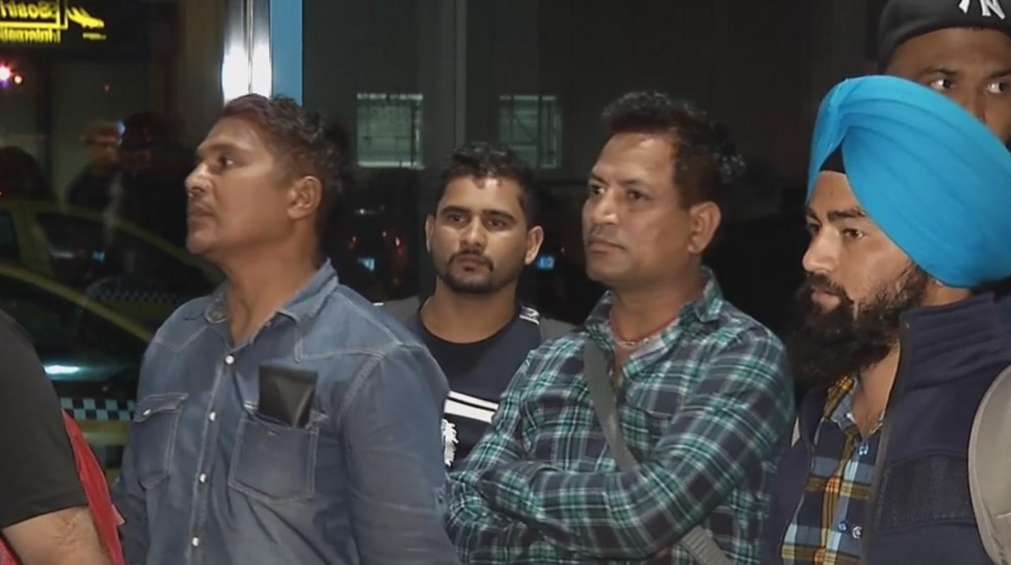 Muncitorii indieni pe Aeroportul Otopeni