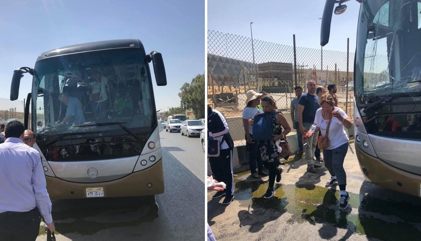 Autorcarul cu turiști după explozia de lângă Piramide