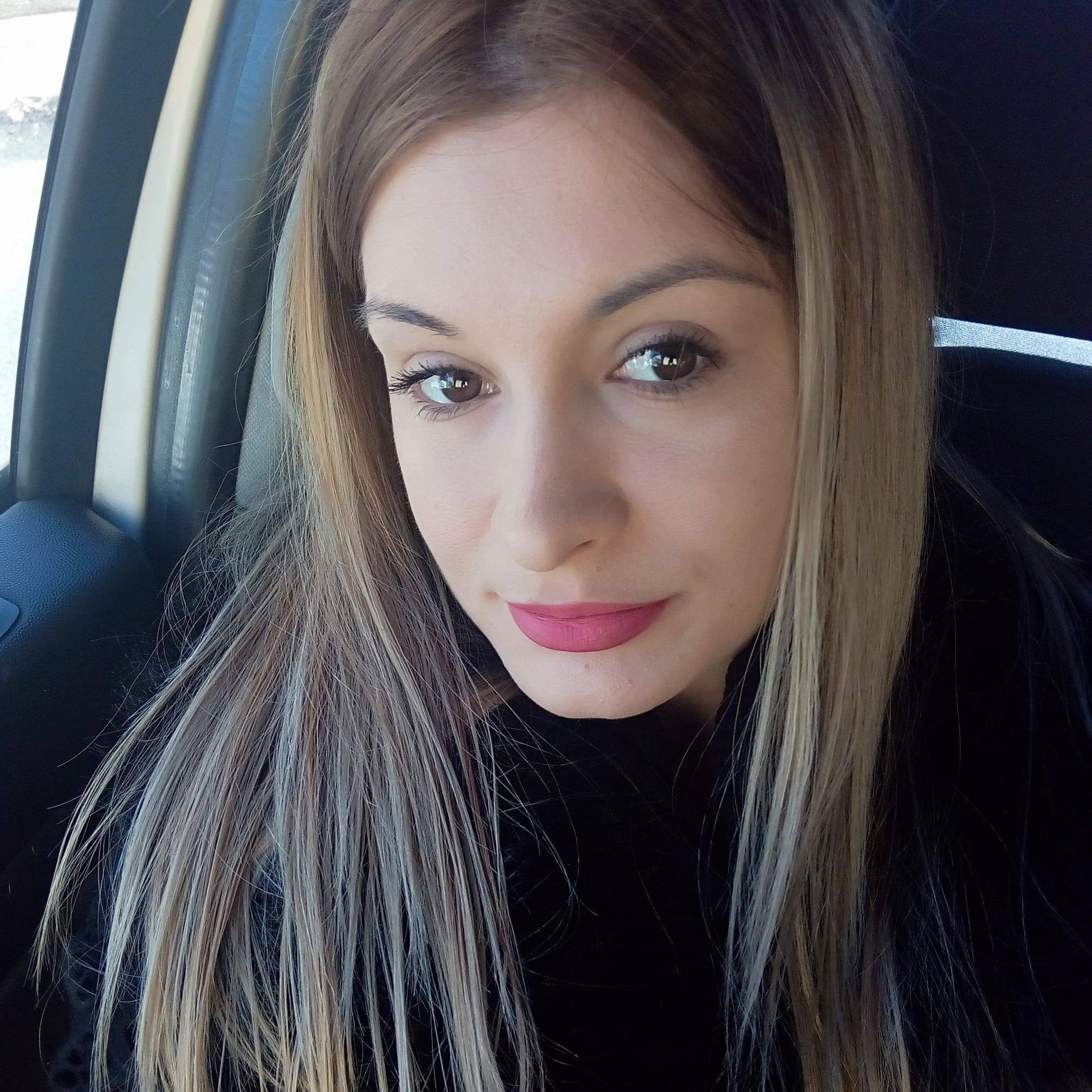 Geanina Sabrina a murit în cumplitul accident de microbuz din Bujoreni