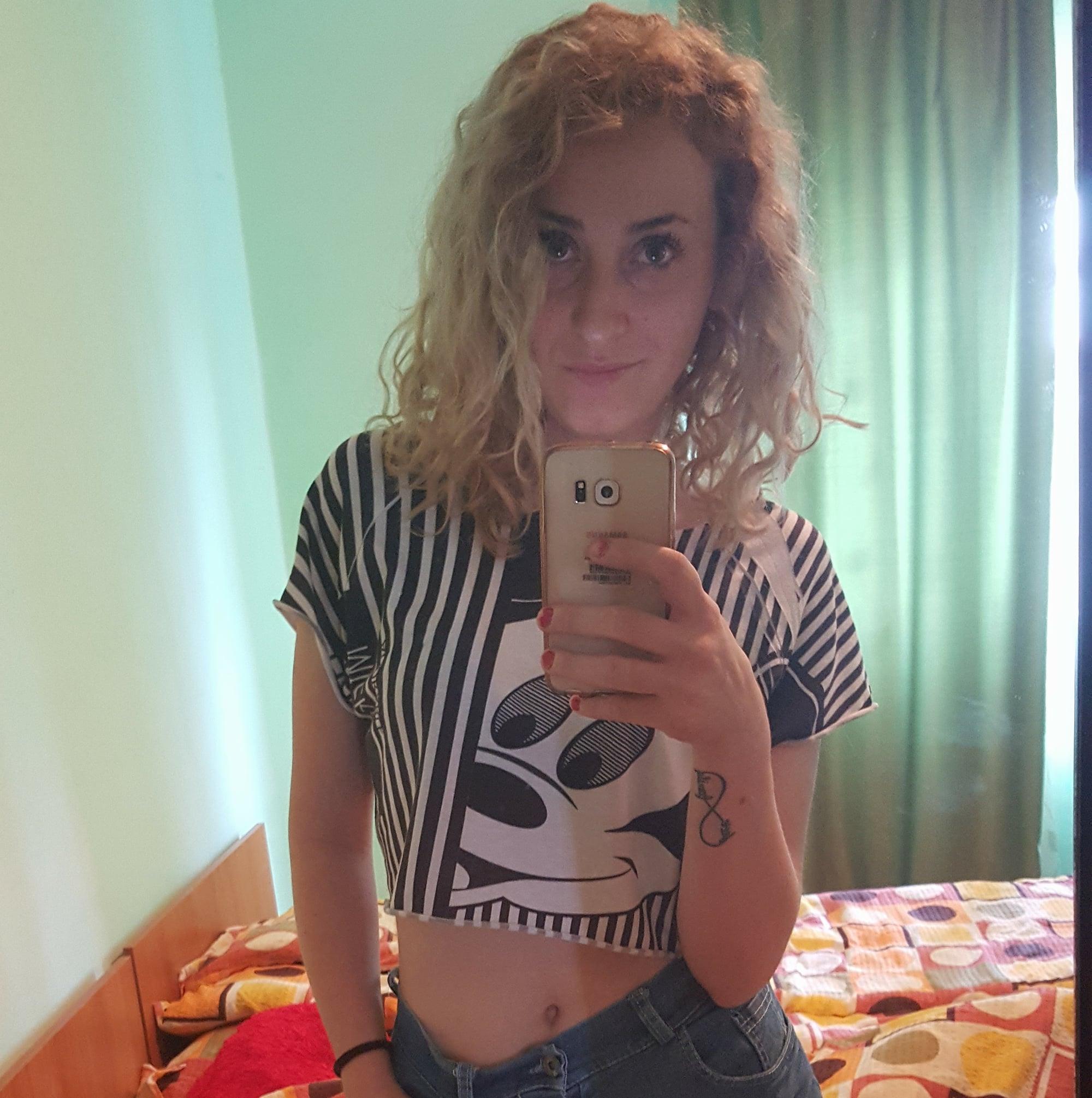 Mădălina, fata arsă la Tulcea, a fost transferată în Belgia după 40 de ore de chin