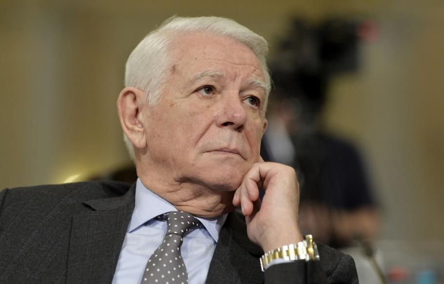 Teodor Meleșcanu Teodor Meleșcanu, scuze pentru cozile din diaspora