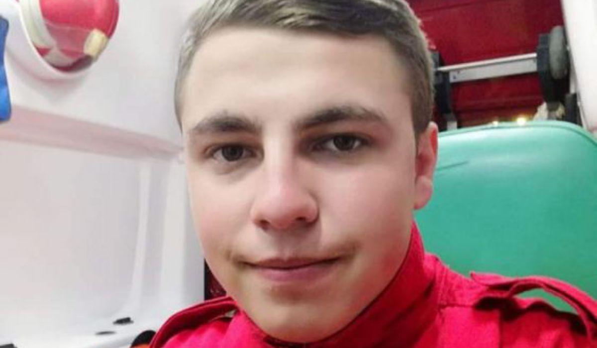 Andrei Olariu, voluntar SMURD Botoşani, a salvat de la moarte un bărbat abandonat pe marginea unui drum