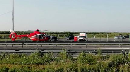 Copil luat de elicopterul SMURD de pe Autostrada Soarelui