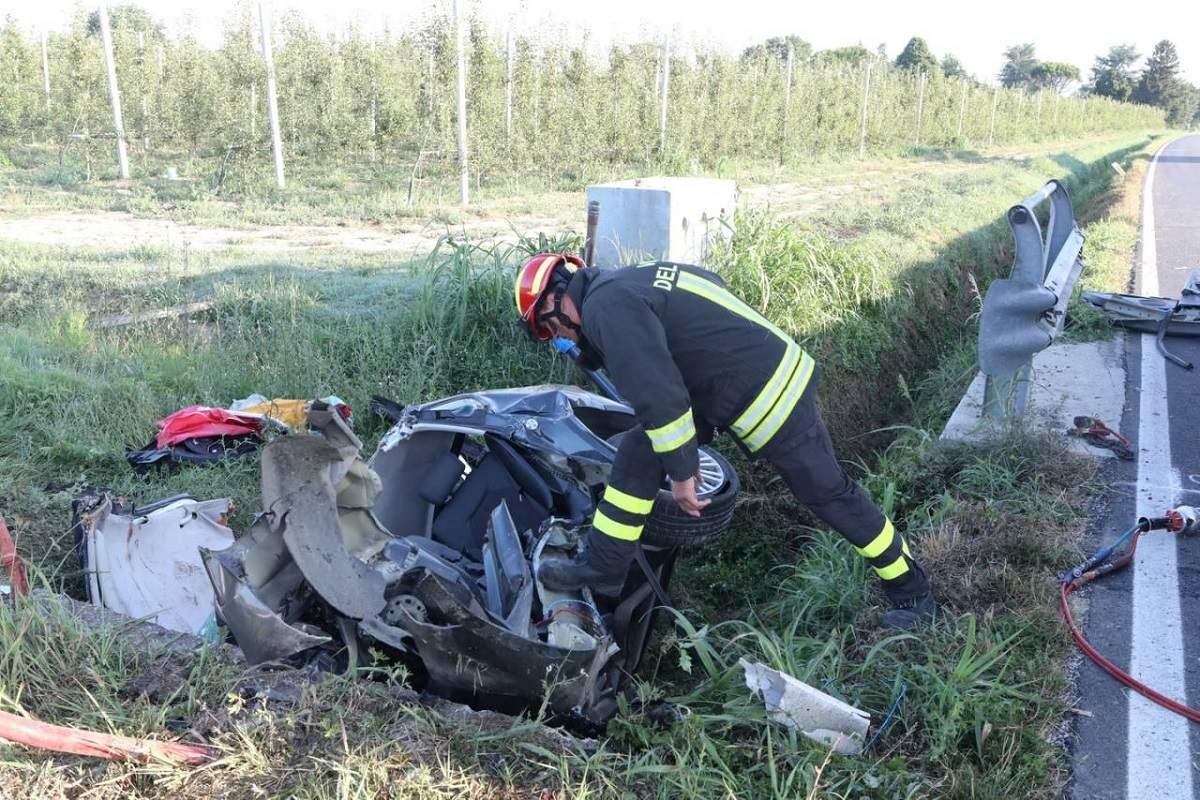 Cei patru români morţi în accident în Italia, la Sant’Andrea, avea vârste de 14, 17, 19 şi 35 de ani