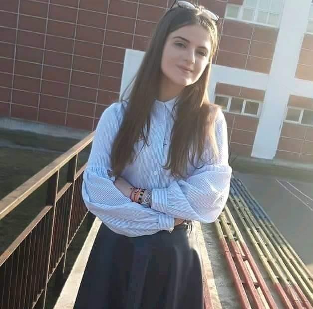 Alexandra Măceşanu este dispărută de mai bine de 24 ore