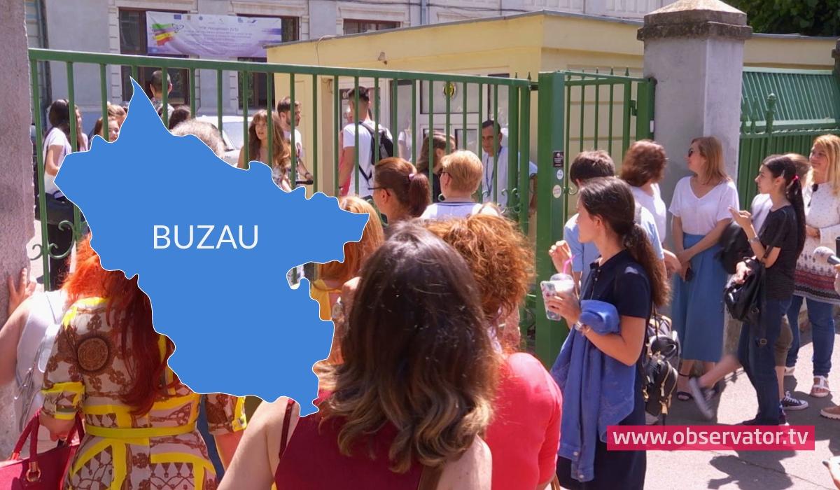 Candidaţi la Bac Candidaţi la Bacalaureat primesc lista cu rezultate