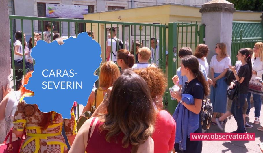 Candidaţi la Bac Candidaţi la Bacalaureat primesc lista cu rezultate