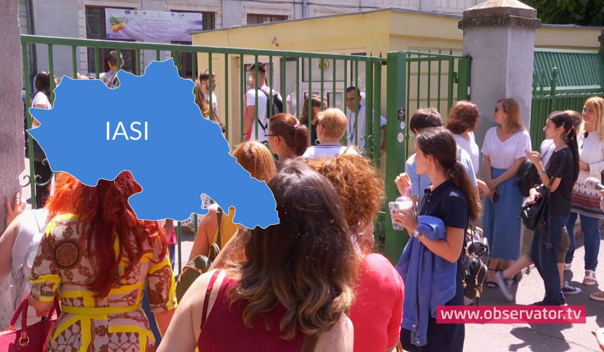 Candidaţi la Bac Candidaţi la Bacalaureat primesc lista cu rezultate