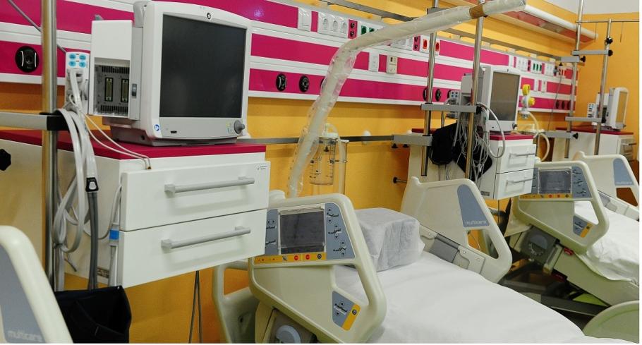 Şase copii, participanţi la o tabără sportivă, internaţi în stare gravă cu toxiinfecţie alimentară 13 copii s-au îmbolnăvit, în total, în tabăra respectivă