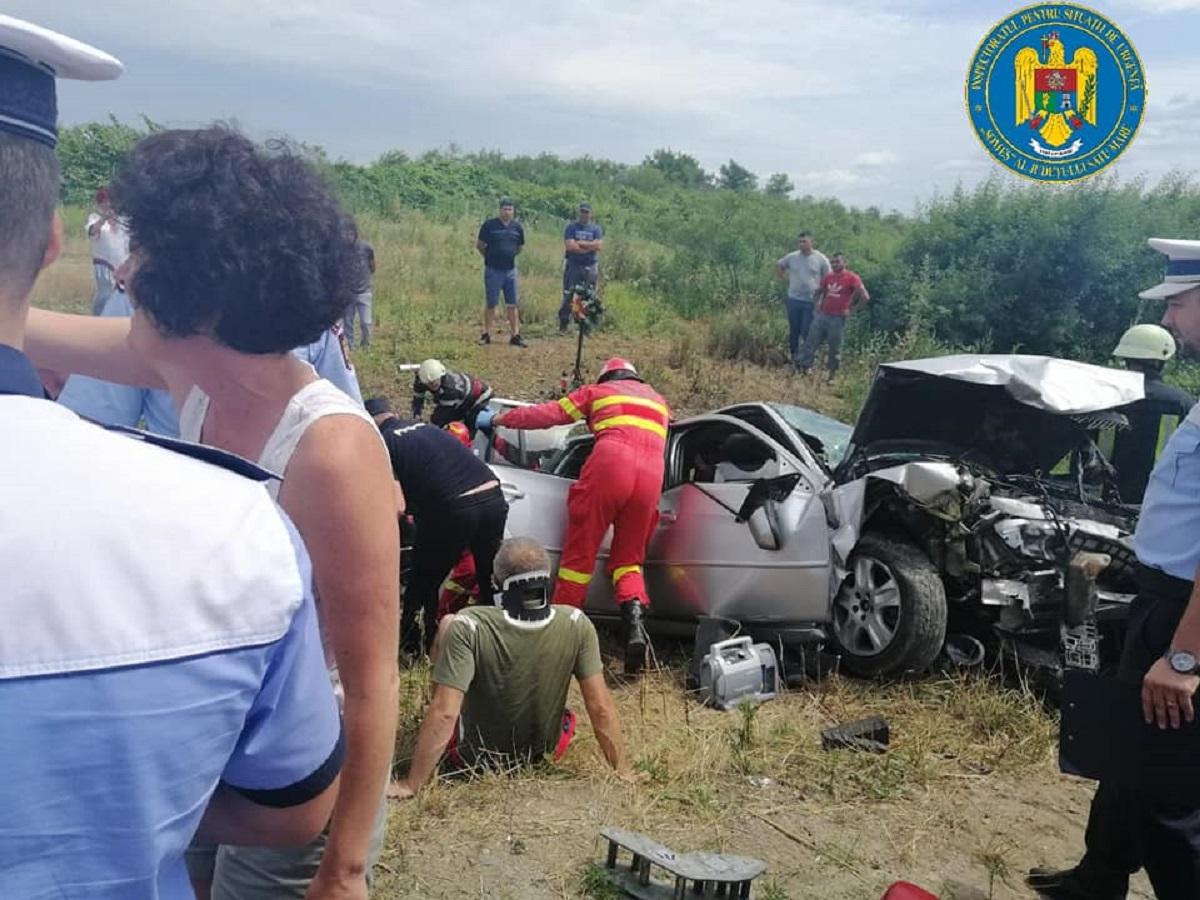 Accident grav lângă Satu Mare, șofer resuscitat pe șosea