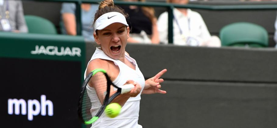 Simona Halep câştigă primul set al confruntării cu Shuai Zhang de la Wimbledon Simona Halep este la un set de calificarea în semifinale