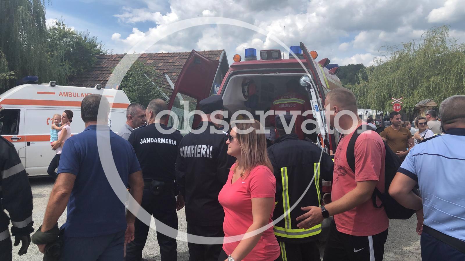 12 turişti au fost răniţi, astăzi, la Vișeu de Sus, după ce Mocăniţa a deraiat pe Valea Vaserului