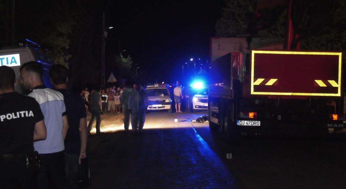 Patronul unui depozit de materiale de construcţii ucis la drumul mare într-o comună din Mehedinţi