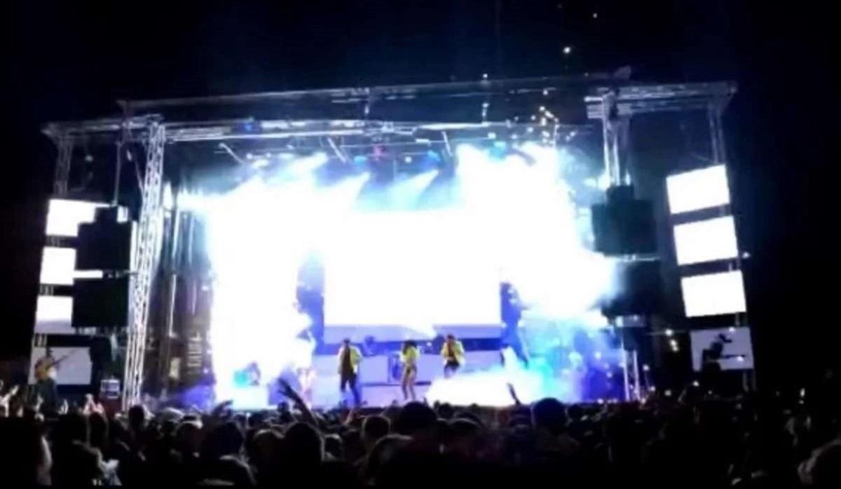 Joana Sainz, în vârstă de 30 de ani, a fost lovită în abdomen de artificiile lansate dintr-un dispozitiv pirotehnic