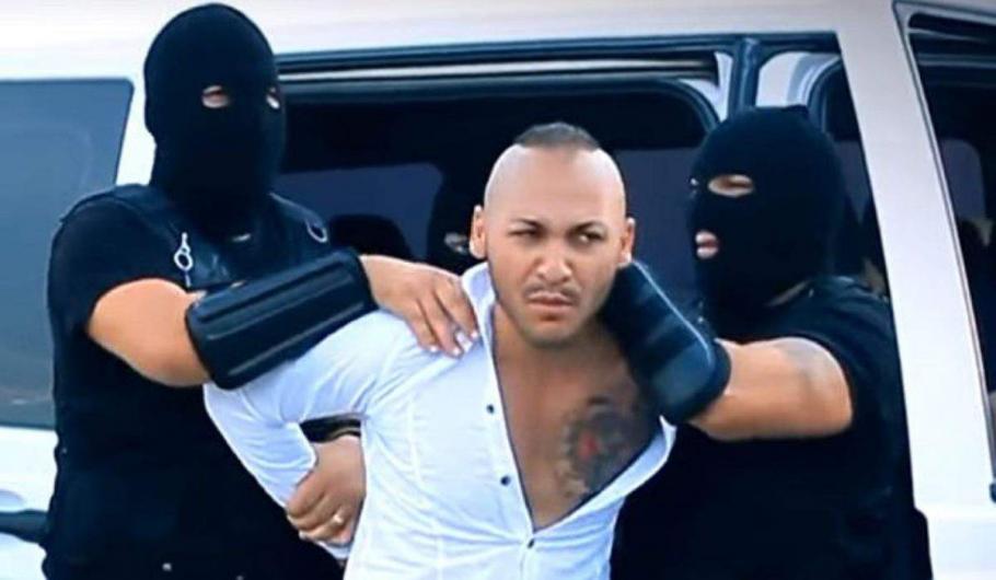Artistul Dani Mocanu, ridicat de poliţişti chiar de ziua lui Dani Mocanu ar fi stat în Germania mai mult decât trebuia