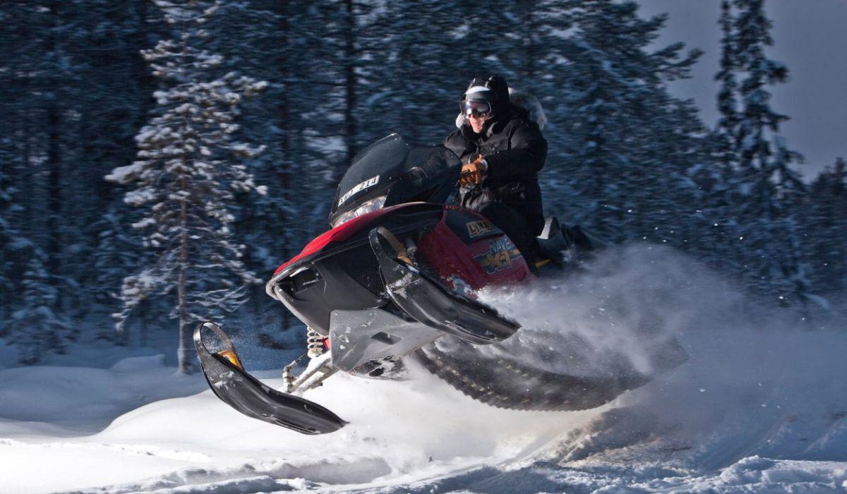 snowmobil furat predeal Tânăr mort, accident cu un snowmobil furat în Predeal
