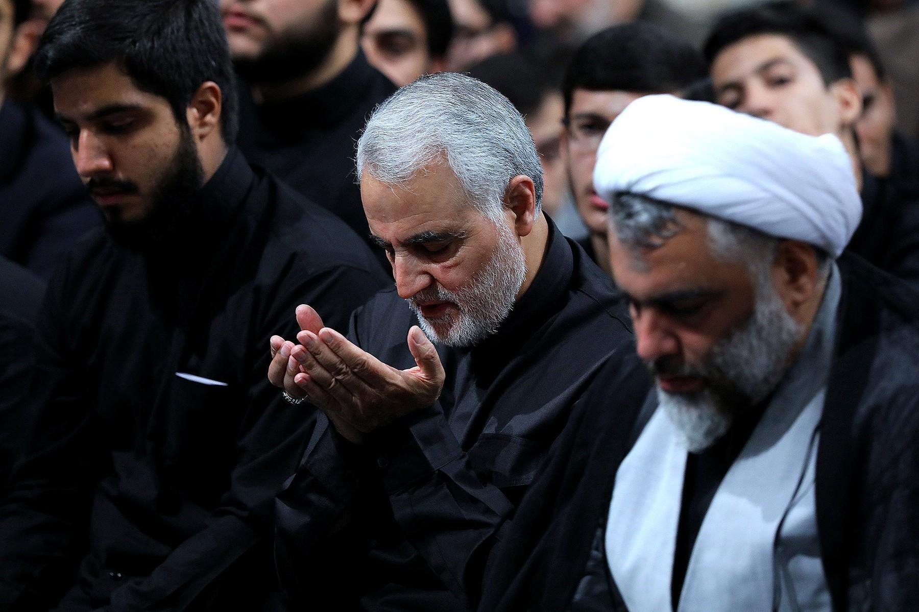 Generalul iranian Soleimani, pulverizat de rachetele americane. A mai rămas doar inelul pe care îl purta