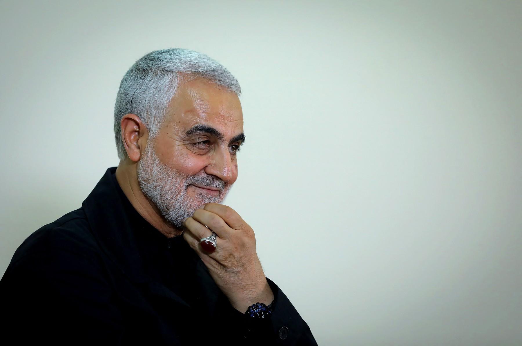 Generalul iranian Soleimani, pulverizat de rachetele americane. A mai rămas doar inelul pe care îl purta
