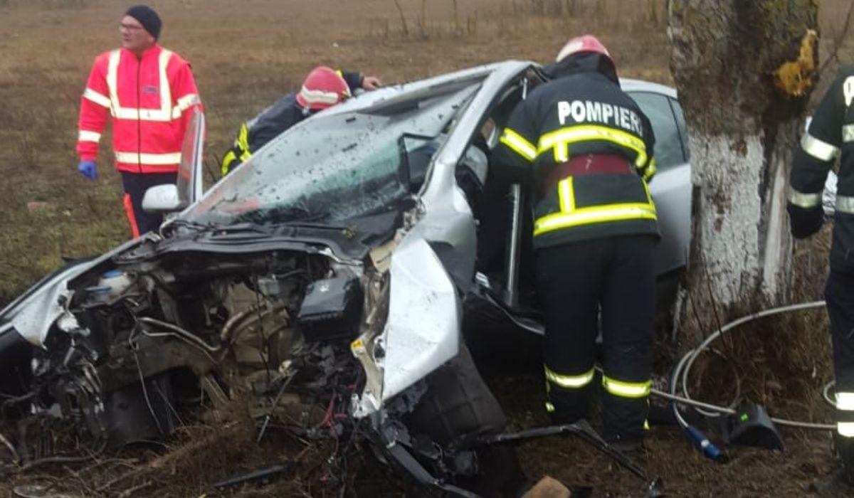 Doi răniți într-un accident în apropiere de Babadag, Tulcea