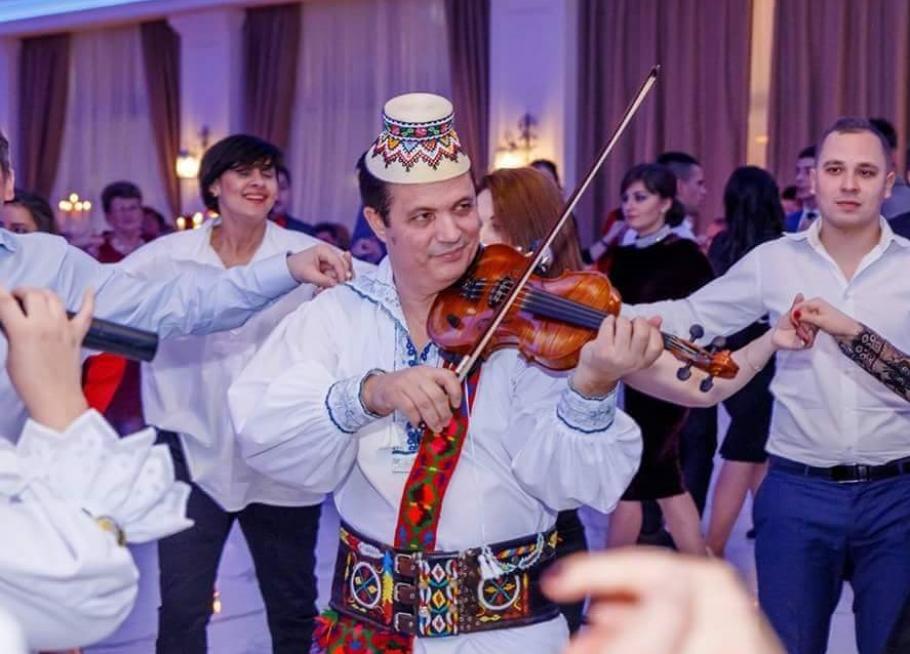 Vasile Barani avea 62 de ani Vasile Barani a murit răpus de coronavirus.