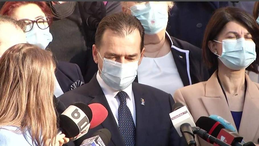 Ludovic Orban Ludovic Orban crede că elevii nu se infectează la şcoală