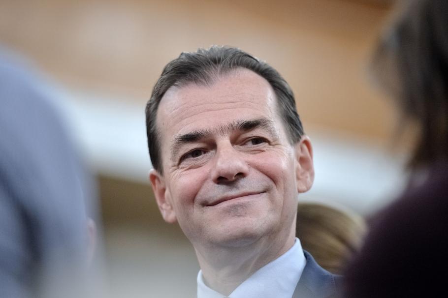 Ludovic Orban a promis 3.000 de kilometri de autostradă și 2.500 de kilometri de cale ferată Premierul a promis investiții în zona de infrastructură rutieră