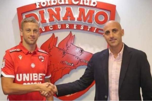Ca-n vremurile bune! Coate și palme pe Arena Națională. Janusz Gol l-a lovit cu cotul în cap pe Ovidiu Perianu
