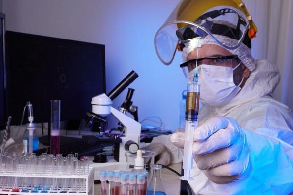 5.003 pacienți infectați cu noul coronavirus au murit până acum
