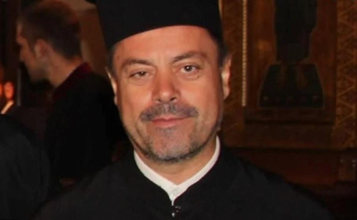 Nikolaos Kakavelakis Părintele s-a iubit cu o tânără rusoaică