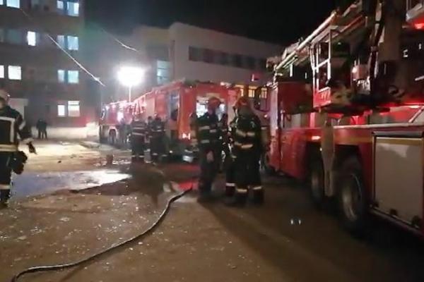 Medicul erou de la ATI Neamț va fi transferat în Belgia. El a suferit arsuri groaznice, încercând să scoată pacienții din incendiu