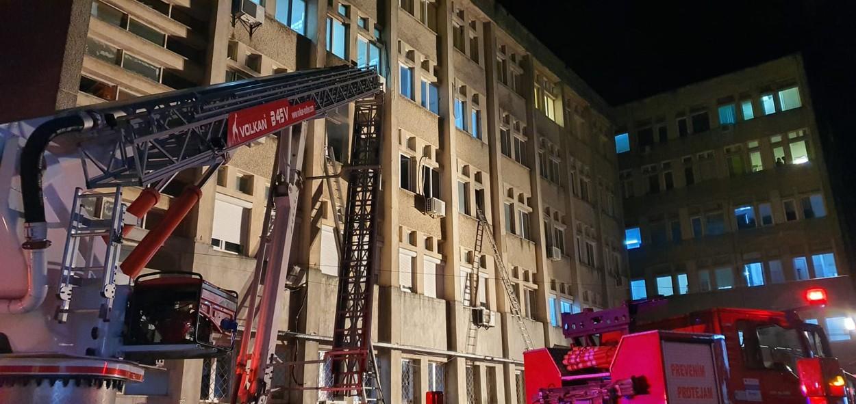 Cercetările la Spitalul Județean Piatra Neamț au fost finalizate. Cercetările la Spitalul Județean Piatra Neamț au fost finalizate.