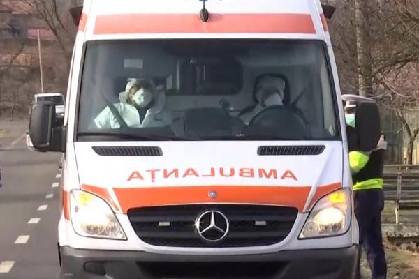 O pacientă cu Covid-19, din Timiş, a fugit din spital, sărind pe geam. Parchetul a deschis dosar penal pentru zădărnicirea bolilor