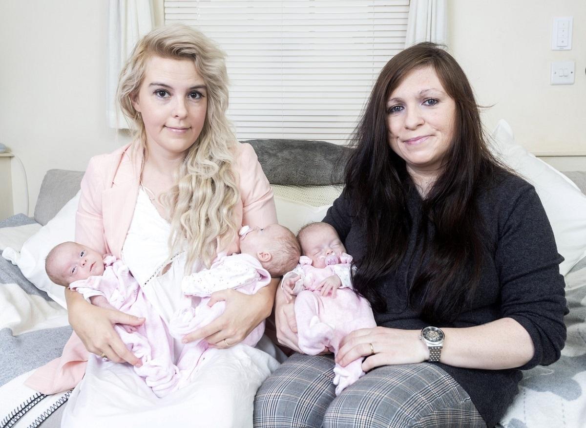 Hannah Swift şi Siobhan alături de cei 3 bebeluşi
