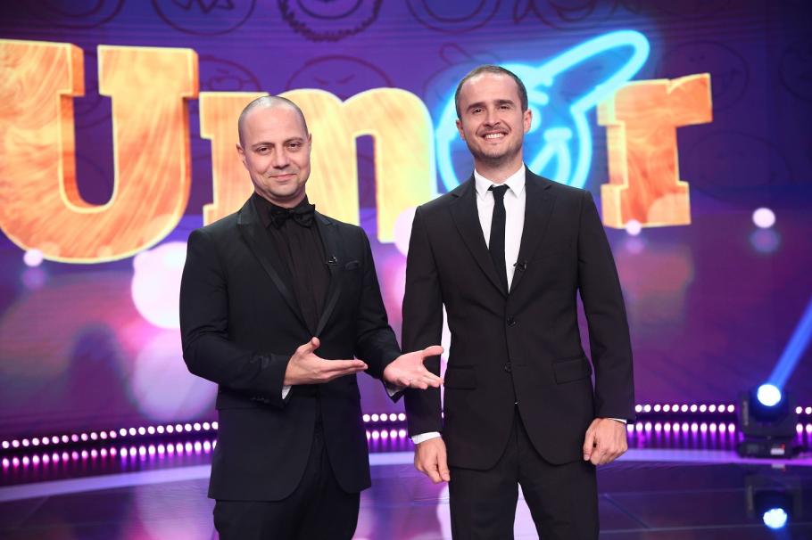 Șerban Copoț și Dan Badea, victime la roastul iUmor Șerban Copoț și Dan Badea, victime la roastul iUmor