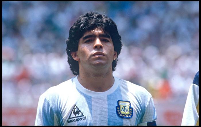 Maradona a murit la 60 de ani