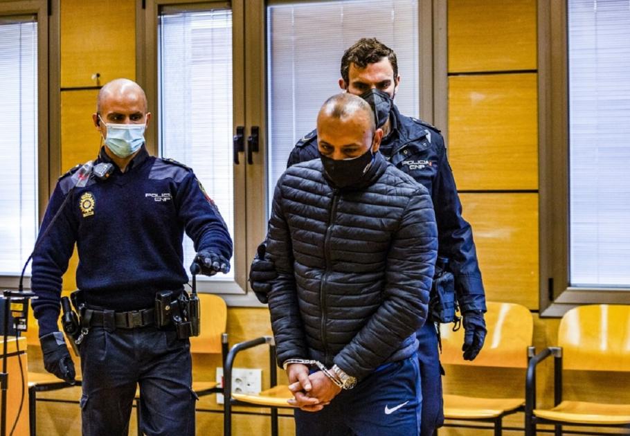 Român condamnat la închisoare, după ce a lovit un tânăr cu maşina, în Spania Accidentul în care a fost implicat românul s-a produs în februarie anul trecut