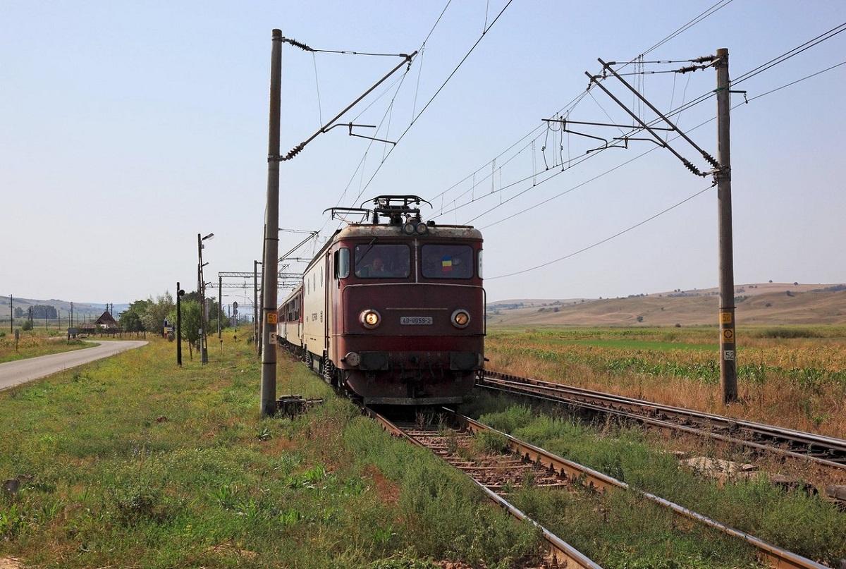 Femeie moartă, după ce a fost lovită de tren în apropiere de Vălenii de Munte Victima avea numai 45 de ani