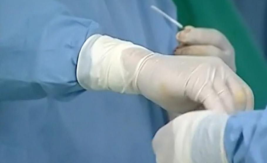 Medic condamnat la închisoare pentru ucidere din culpă, prins când intenţiona să fugă din ţară Medicul fusese achitat de prima instanţă în acest caz