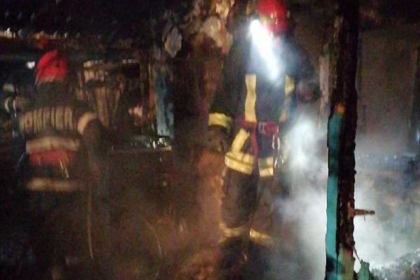 Bătrâna moartă în incendiul din Vaslui avea 84 de ani
