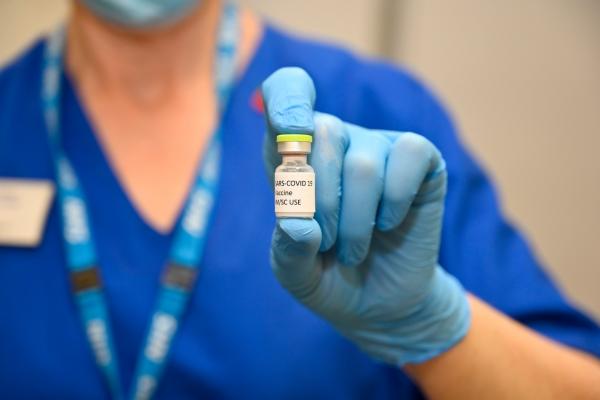 O doză din vaccinul anti-COVID