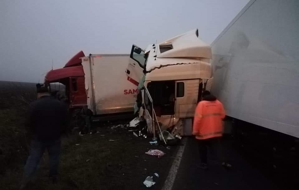 Accident frontal la ieşire din Ciohorăni, în Iași