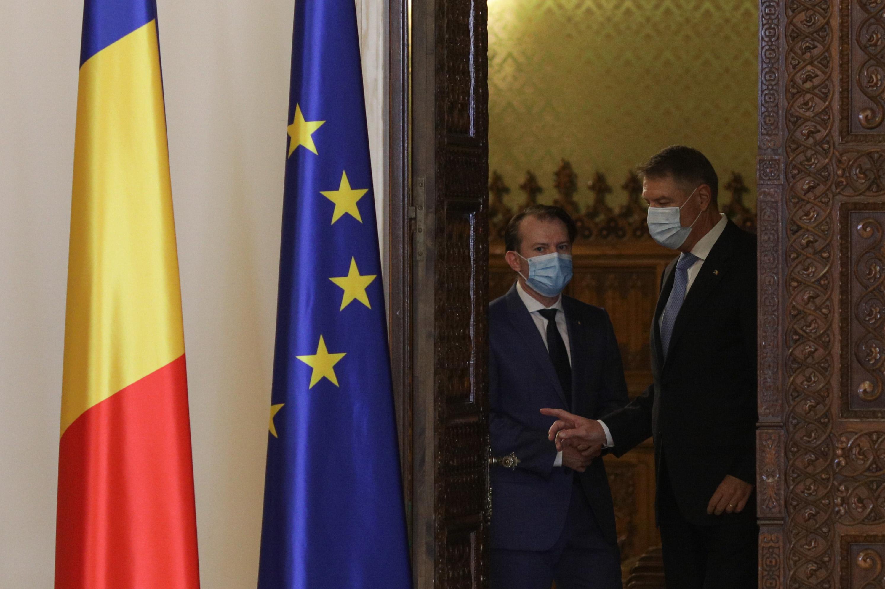 Klaus Iohannis l-a desemnat pe Florin Cîțu să formeze viitorul guvern Klaus Iohannis l-a desemnat pe Florin Cîțu să formeze viitorul guvern