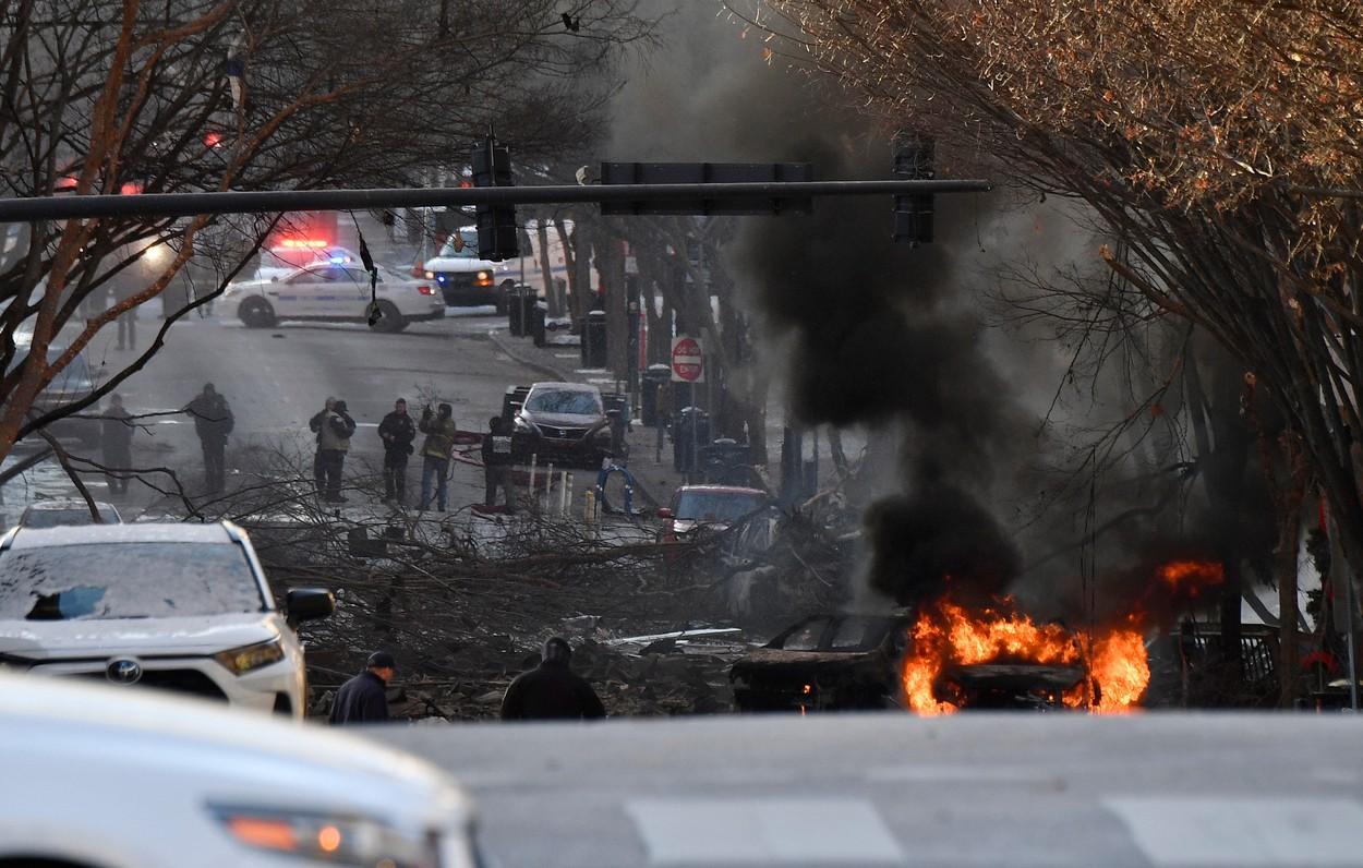 O mașină ar fi explodat într-un cartier din Nashville, Tennessee