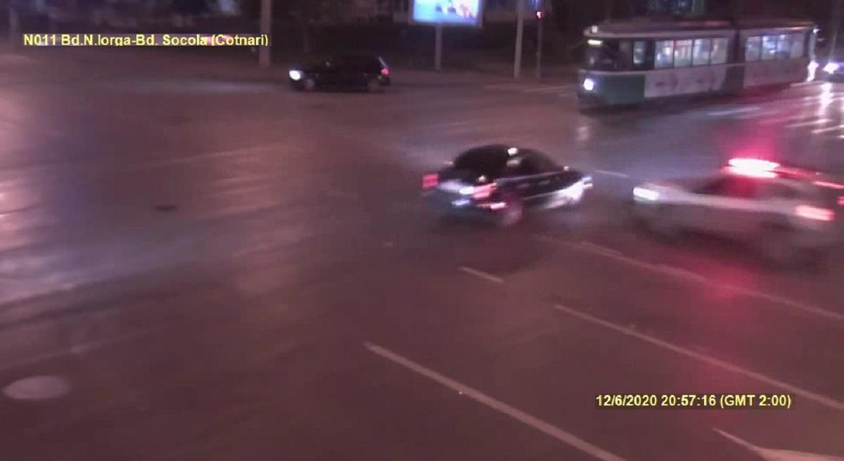 Accident cu mașina de poliție în intersecția Cotnari din Iași
