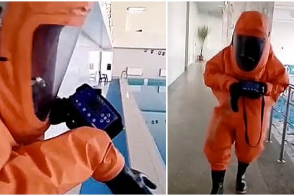Şase copii se luptă să traiscă, după ce au intrat în piscină