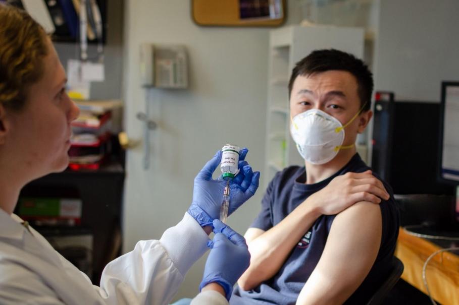 Vaccin pentru coronavirus Noul coronavirus a făcut peste 1383 morţi, până la 14 noiembrie 2020
