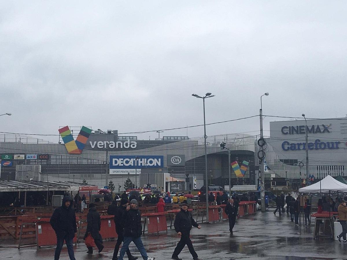 La faţa locului intervin pirotehnişti SRI