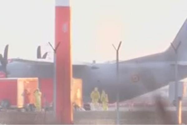 Cei şase români vor fi duşi în carantină pentru o perioadă de două săptămâni