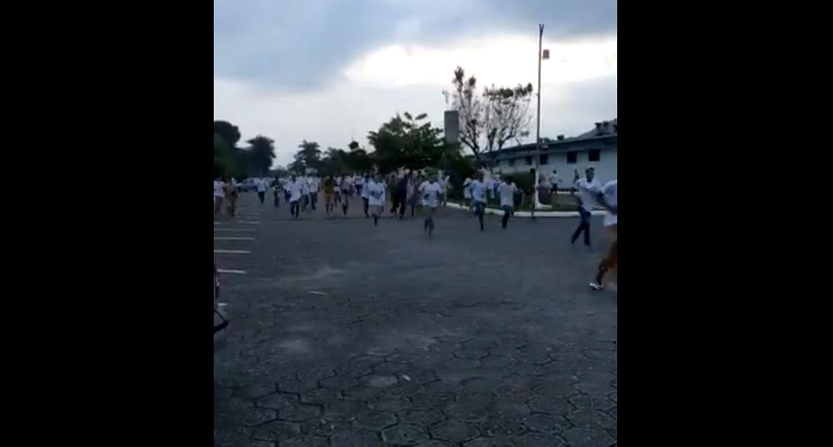 Peste o mie de deținuți au evadat din cauza restricțiilor anticoronavirus, în Brazilia Deținuții din Brazilia, nemulțumiți de măsurile luate pentru combaterea coronavirusului